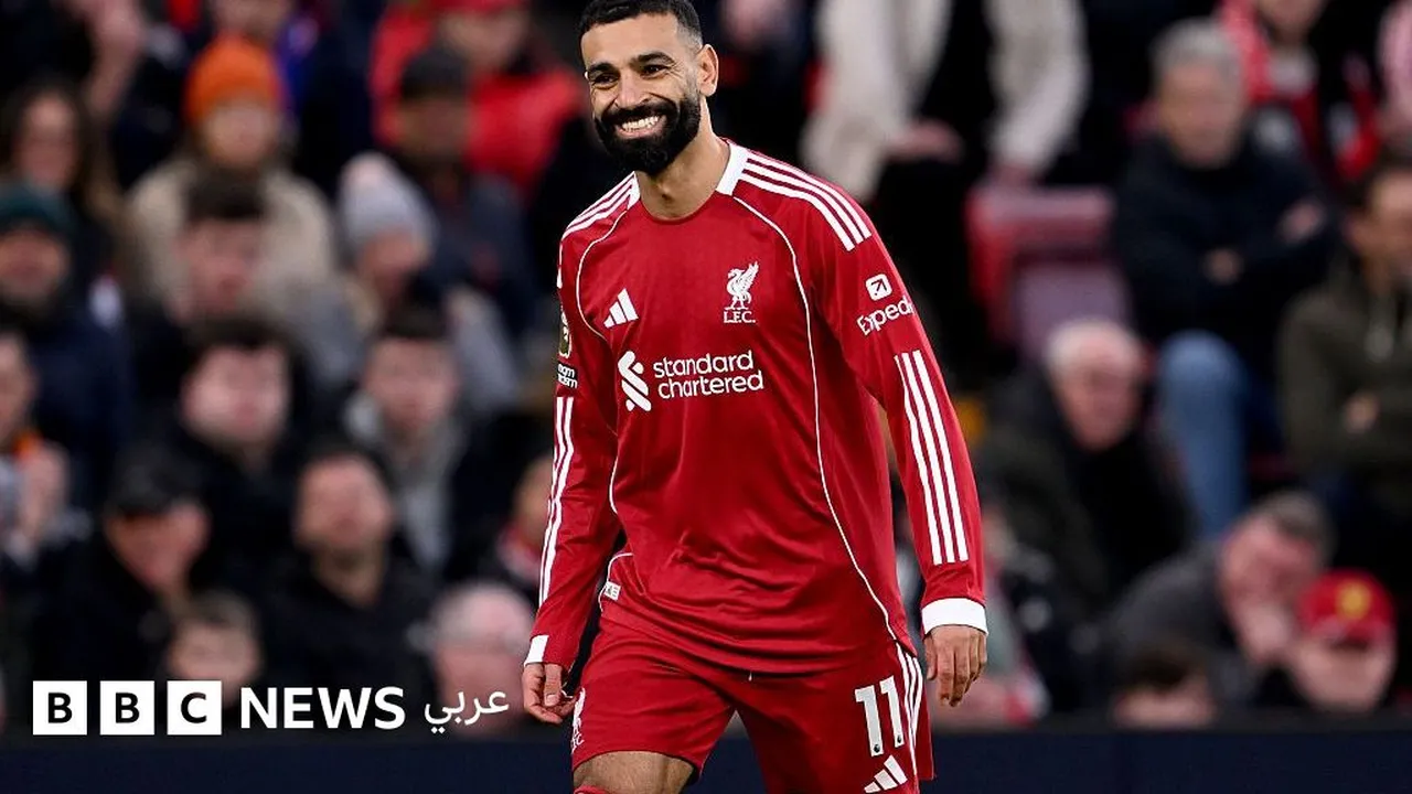 هل كانت تحية محمد صلاح لعائلته وداعًا أخيرًا لليفربول؟